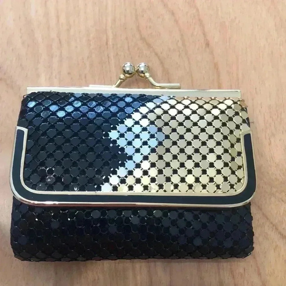 Another Y & S Original kiss lock trifold black/silver/gold mesh wallet - Picture 1 of 9